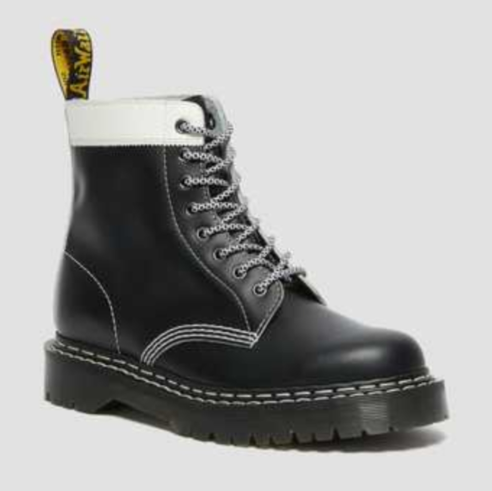 Dr. Martens 1460 Pascal Black & White Boot